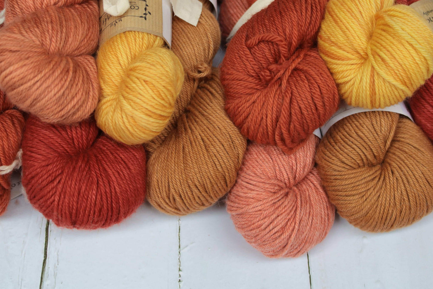 Colour-themed DK Packs 350g